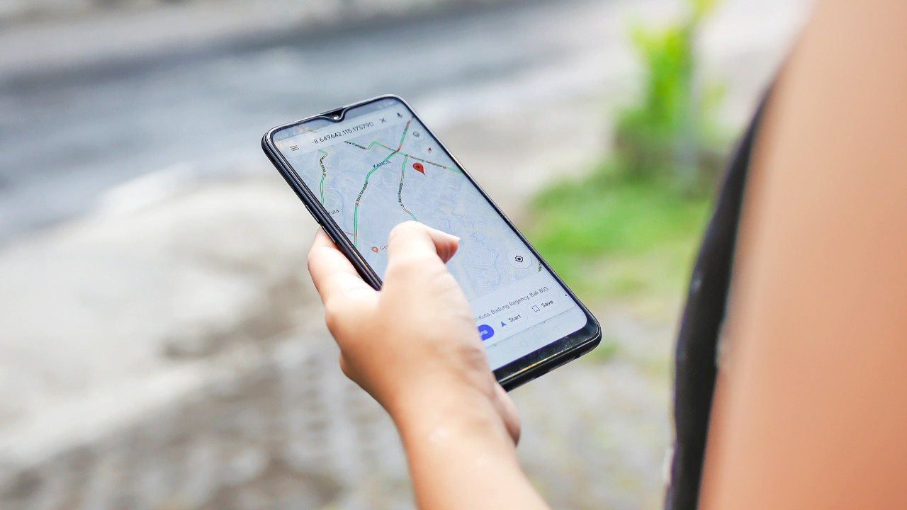 Google Maps’e büyük değişiklik: Oteli bulacak, yemeği sipariş edecek